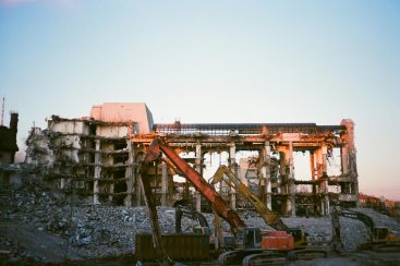 NO REFUGE FOR UNAUTHORIZED BUILDINGS: SUPREME COURT UPHOLDS STRICT DEMOLITION AND EVICTION TIMELINES